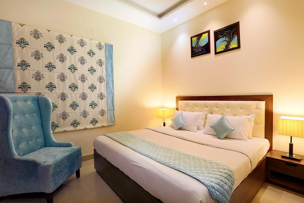 לודהיאנה Hotel Rk Grande חדר תמונה