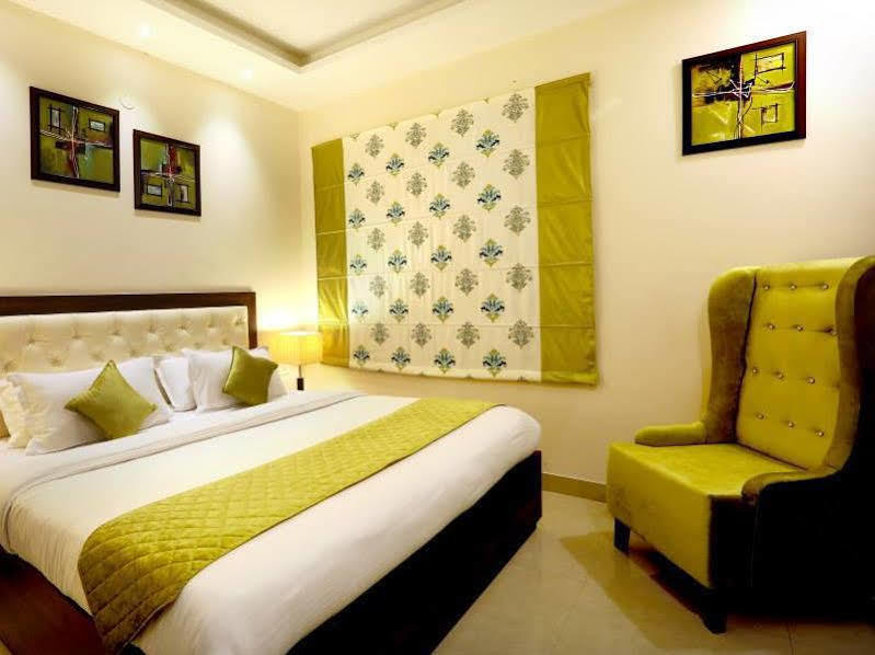לודהיאנה Hotel Rk Grande מראה חיצוני תמונה